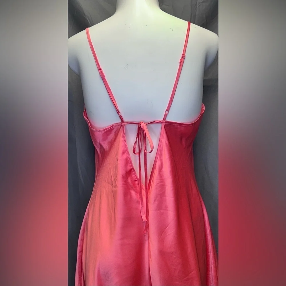 Victoria’s Secret Vintage Satin Slip Dress Negligee lace detail side slit Large